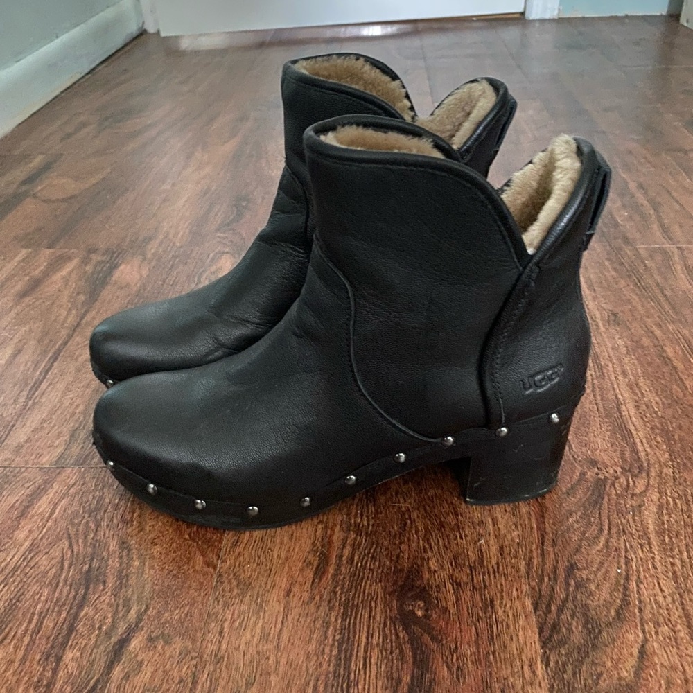 UGG Cam II Black Leather Ankle Boots